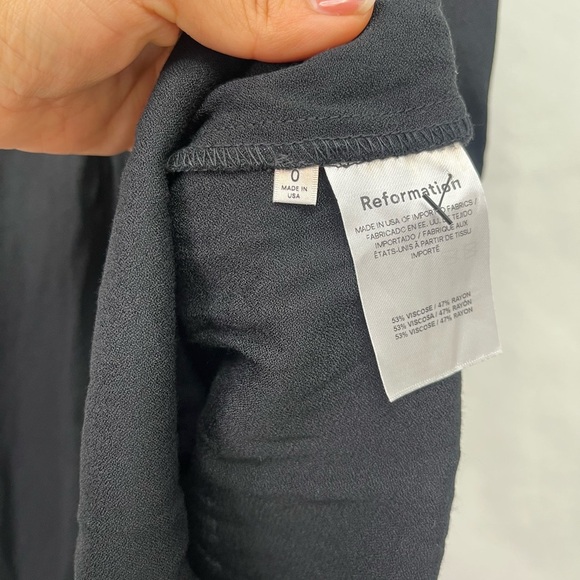NEW Reformation Alva Jumpsuit in Black
Size Xtra Small - Picture 12 of 16